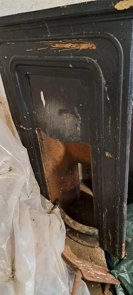 Antique fire place - Image 4