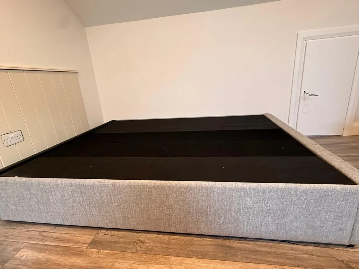 Bed frame - Image 3
