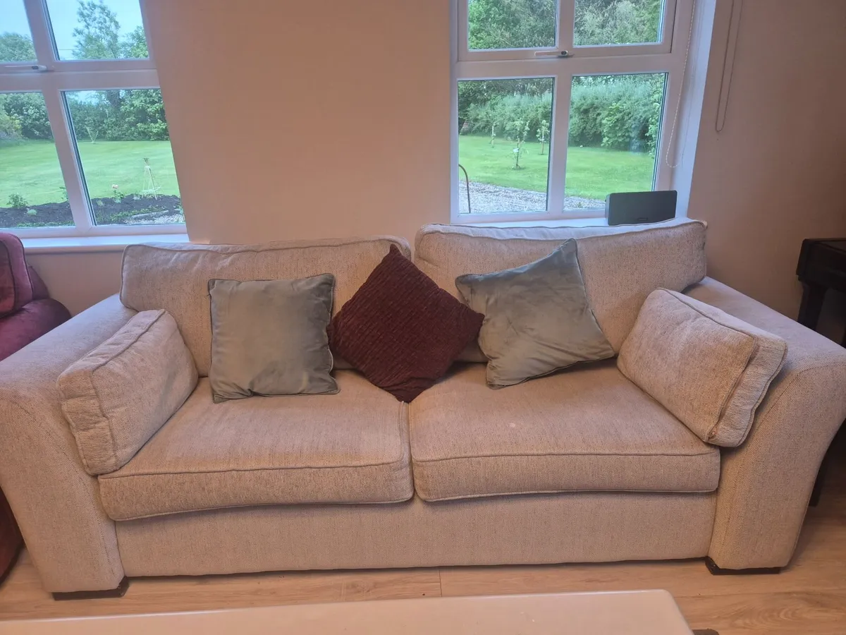 Sofa and 2 armchairs - Image 1