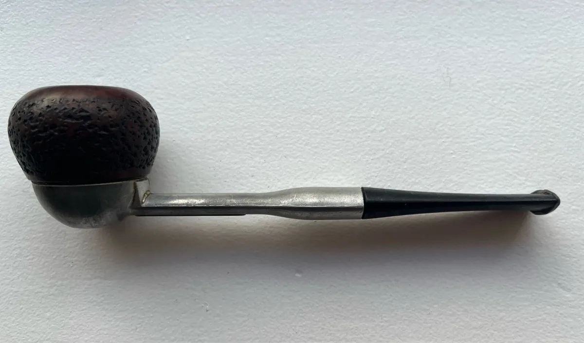 Alcon smoking pipe - Image 2
