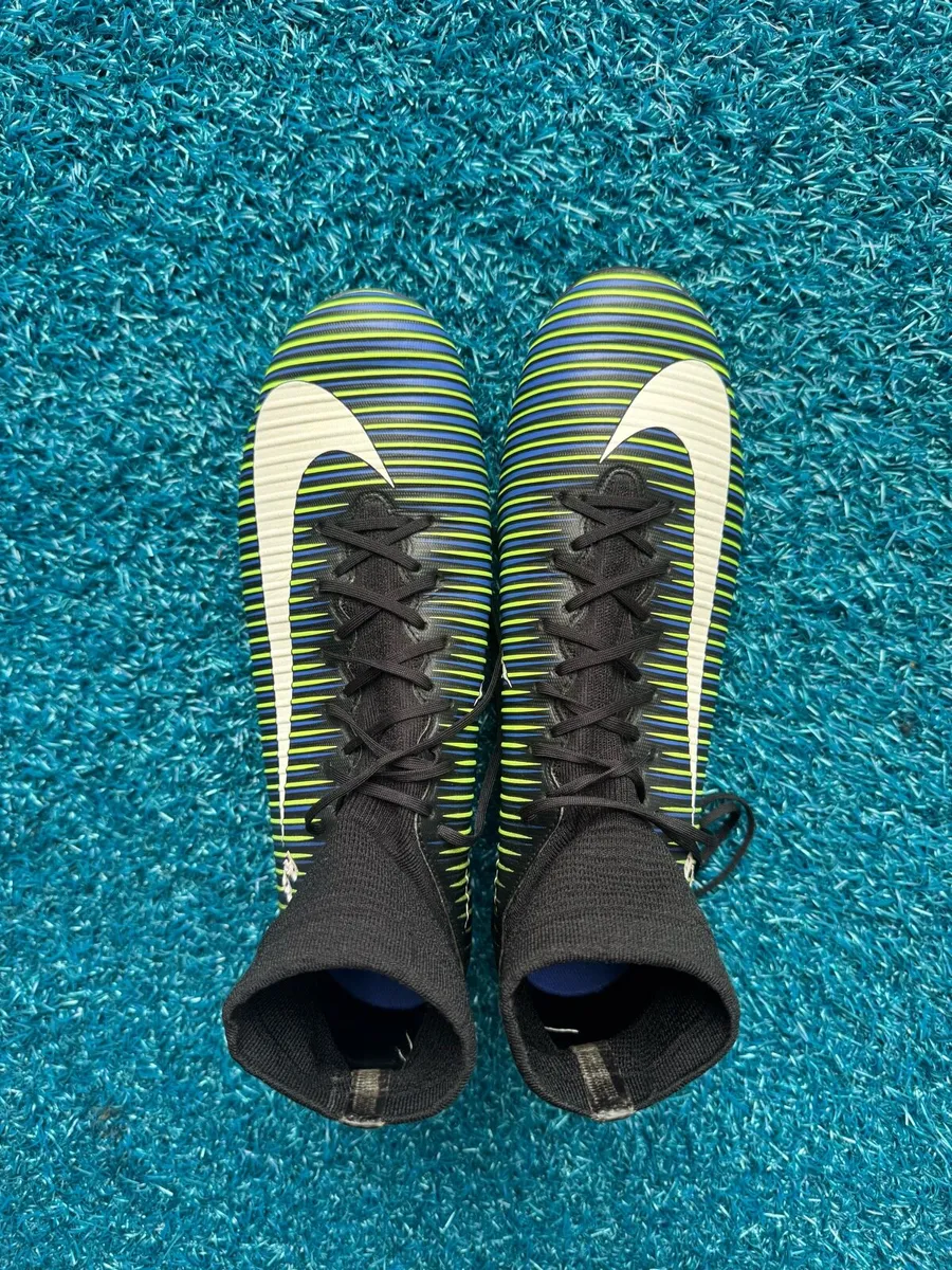 Nike Mercurial Football Boots - 8.5UK - Image 3