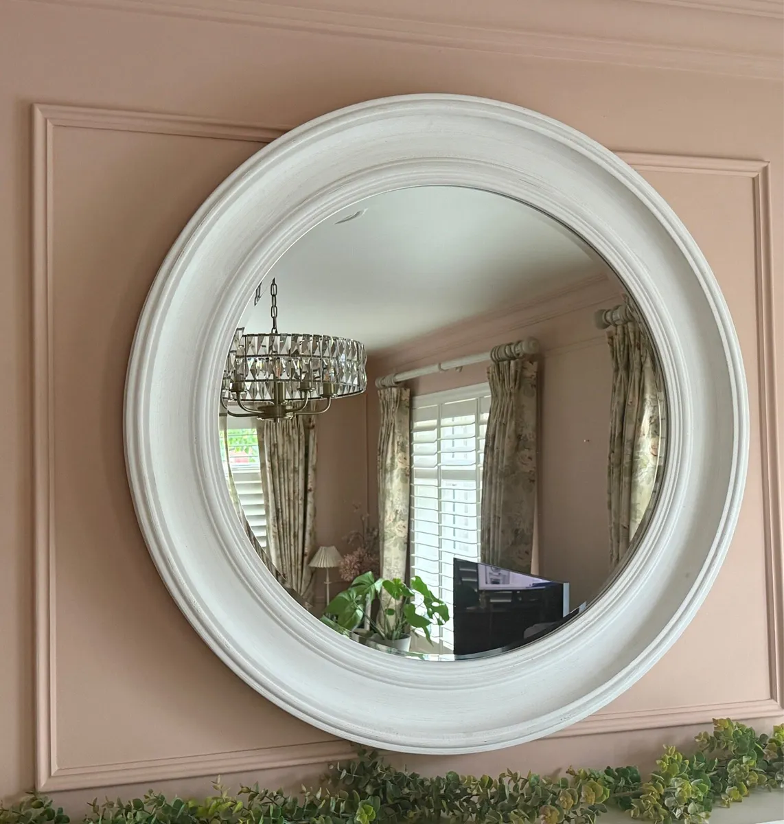 Neptune Buckingham Round Mirror - Image 1
