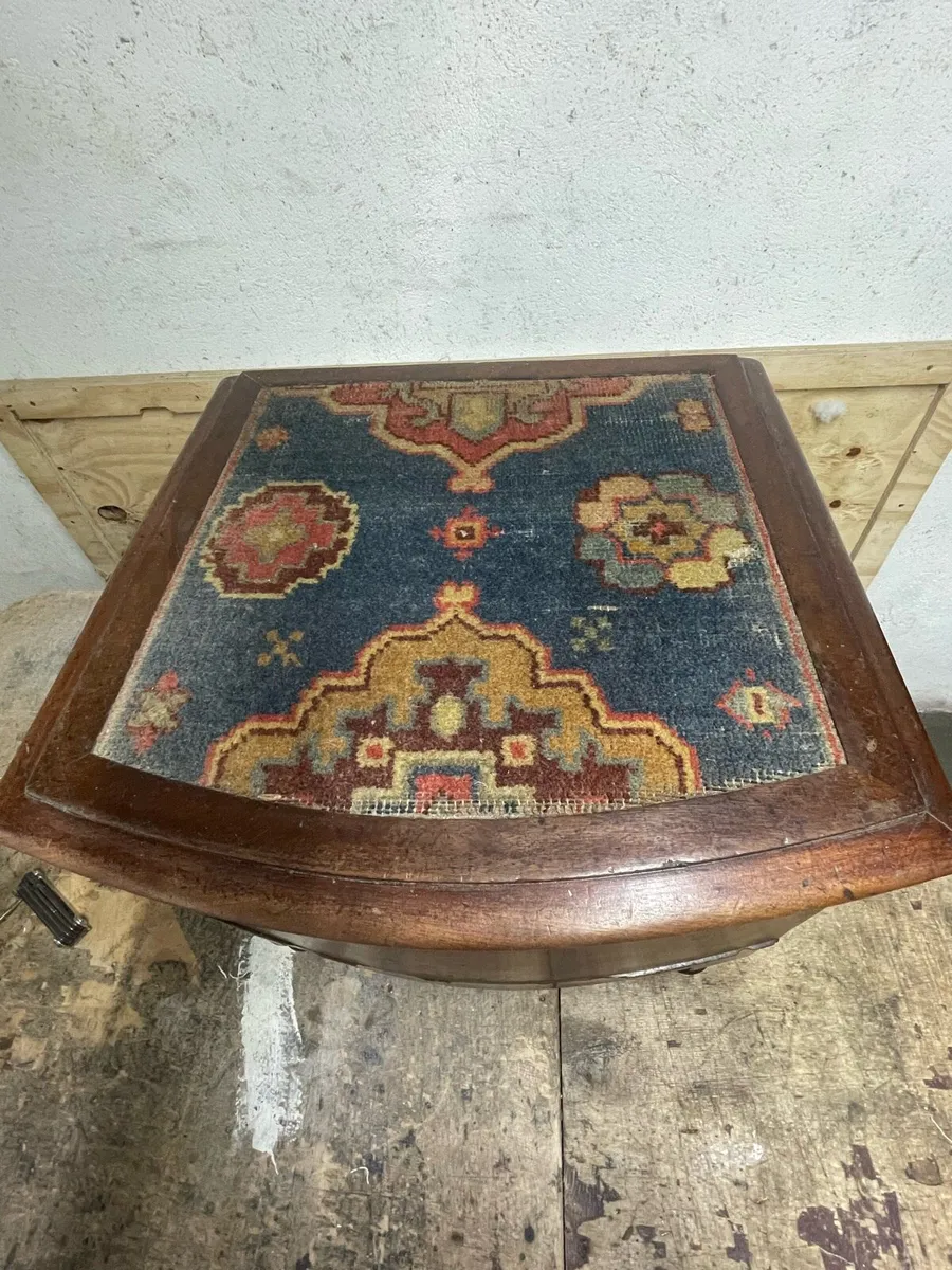 Antique commode - Image 1