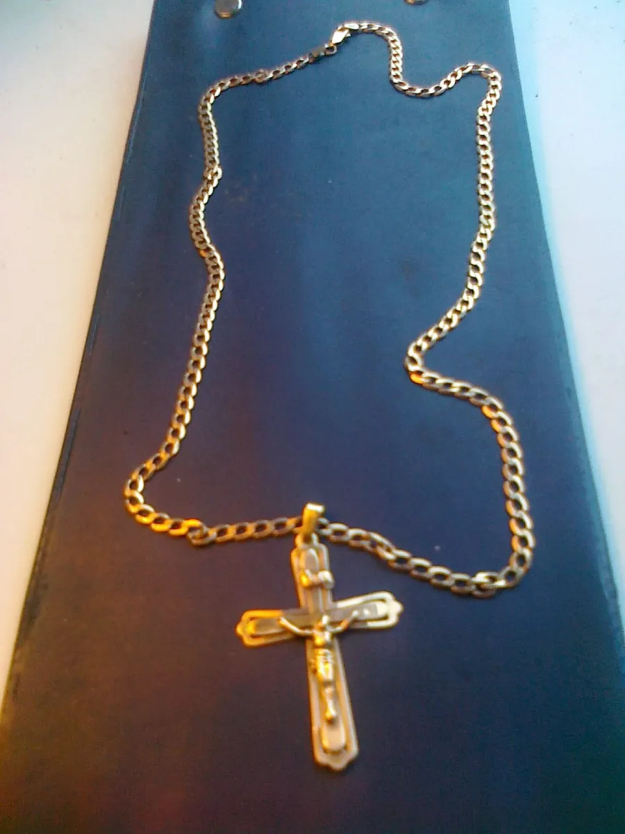 Gold Chain & Cross - Image 1