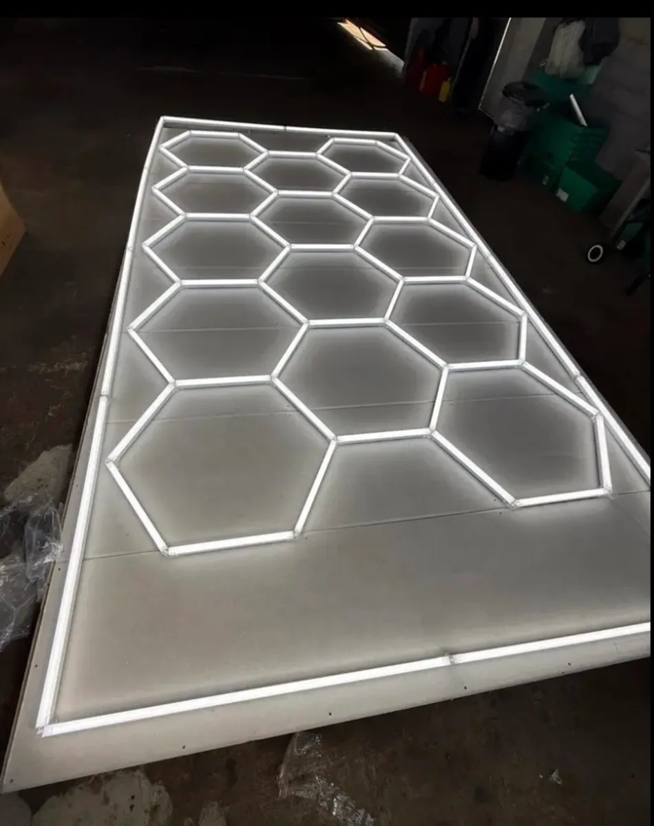 Hexagonal Lights - Image 3