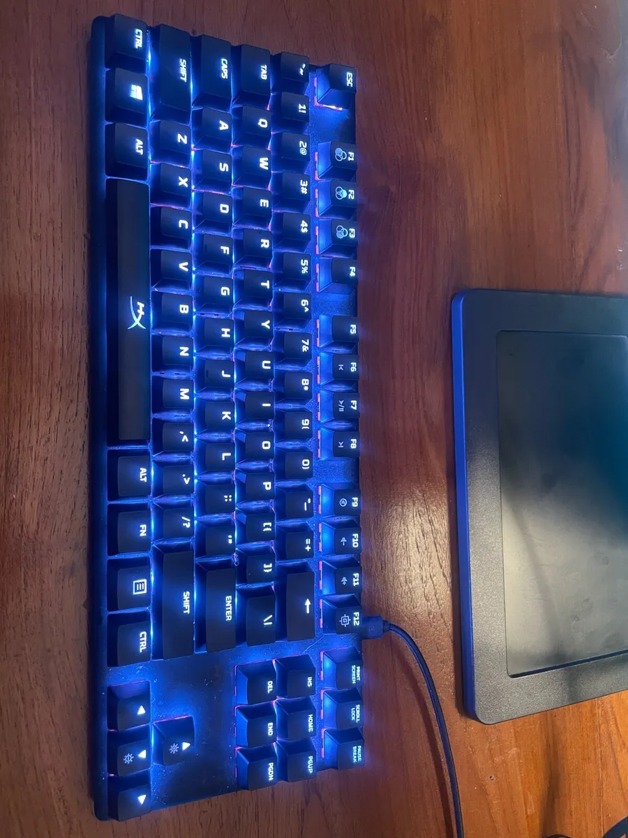 Pc, plus extras - Image 3