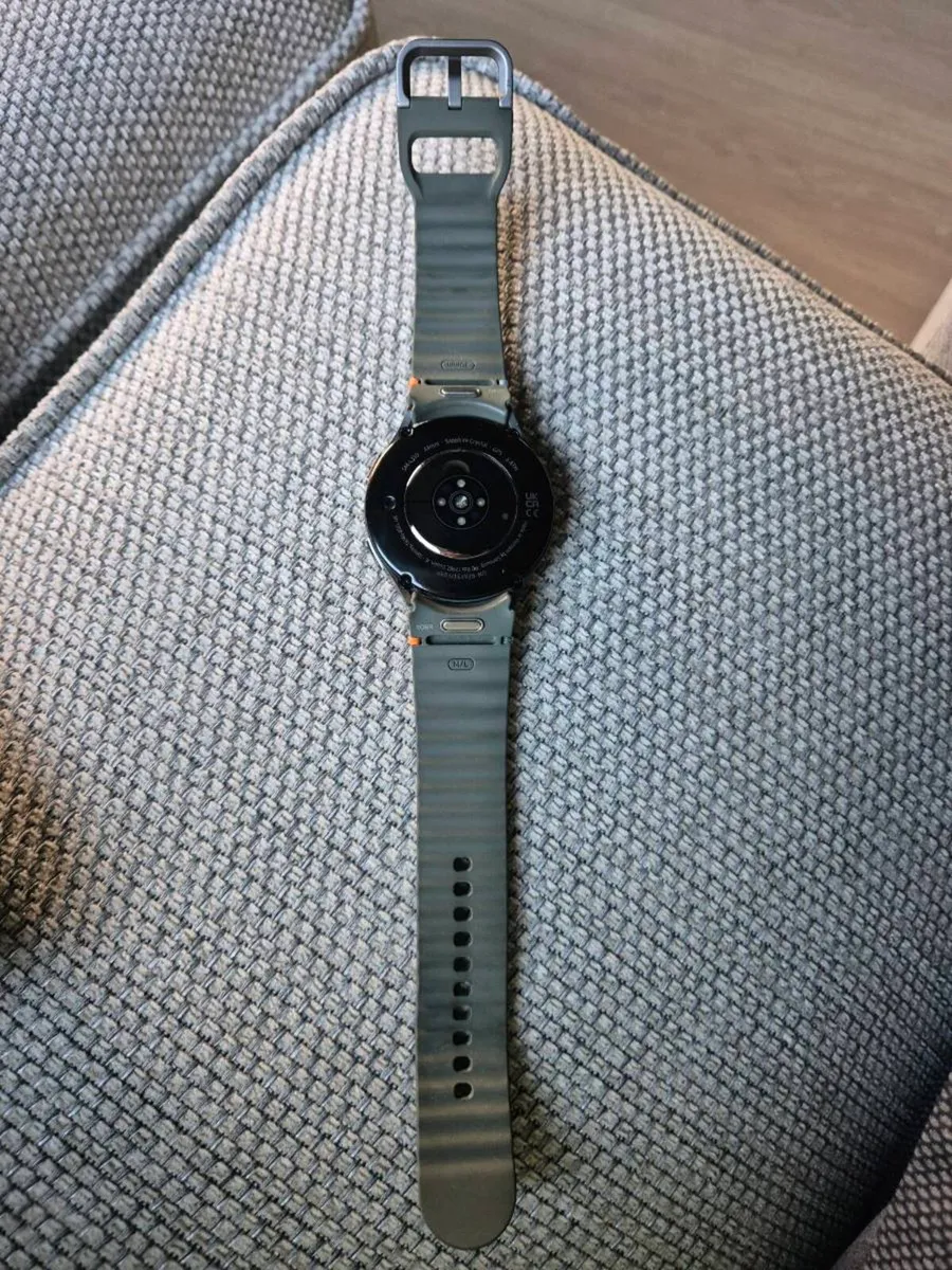 Samsung Watch 7 - Image 2