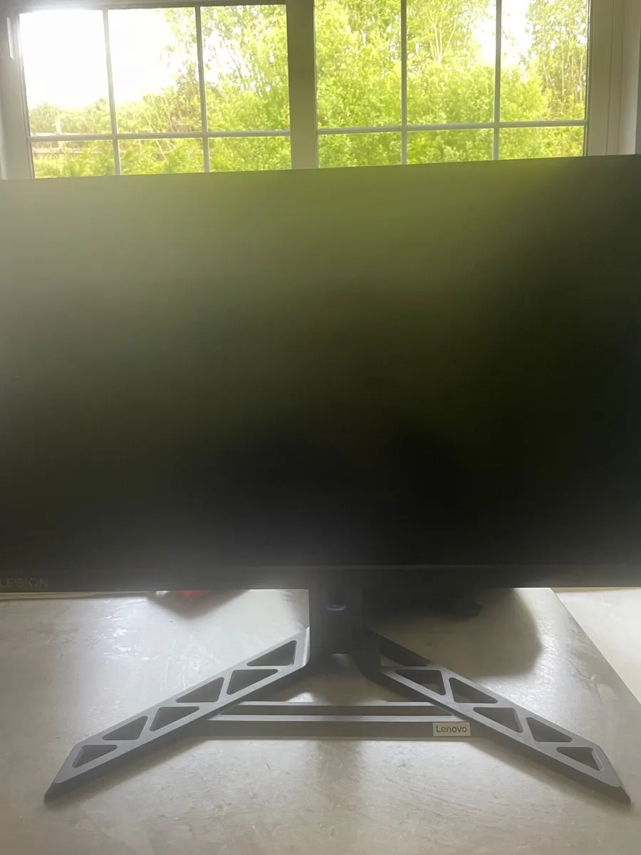 Gaming monitor - Image 1