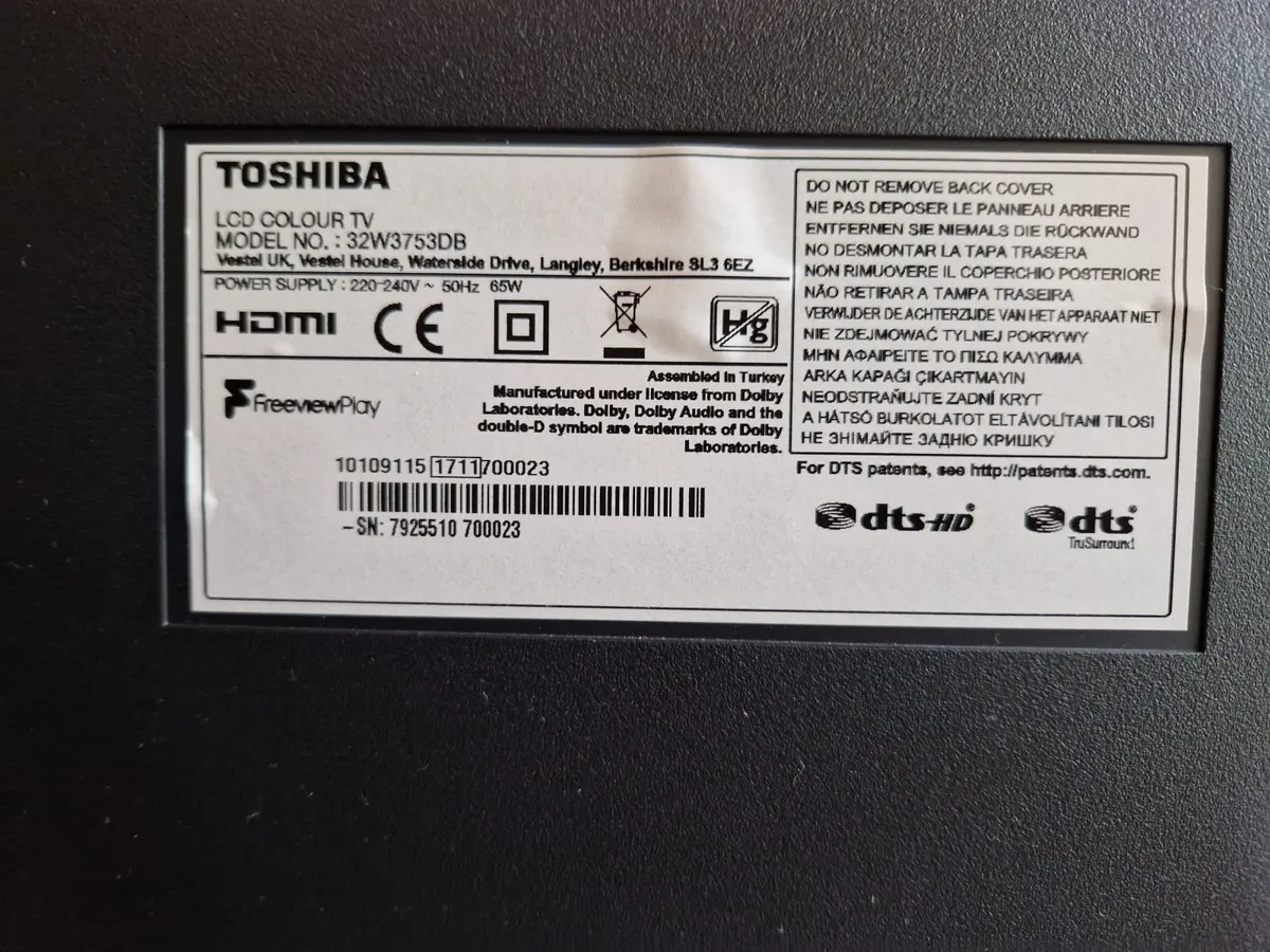 Toshiba 32" Smart TV - Image 4