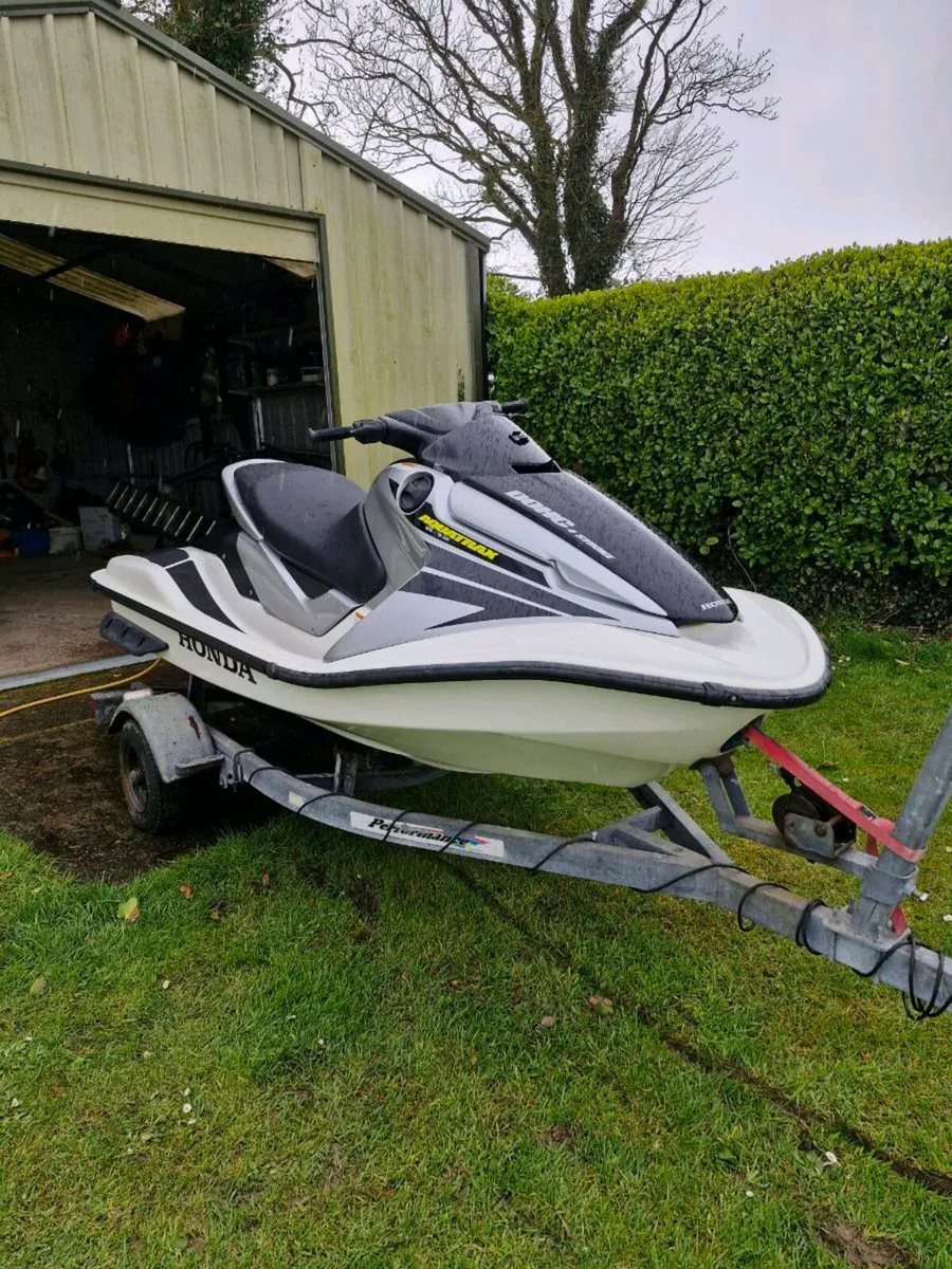 Honda Aquatrax R12 - Image 1