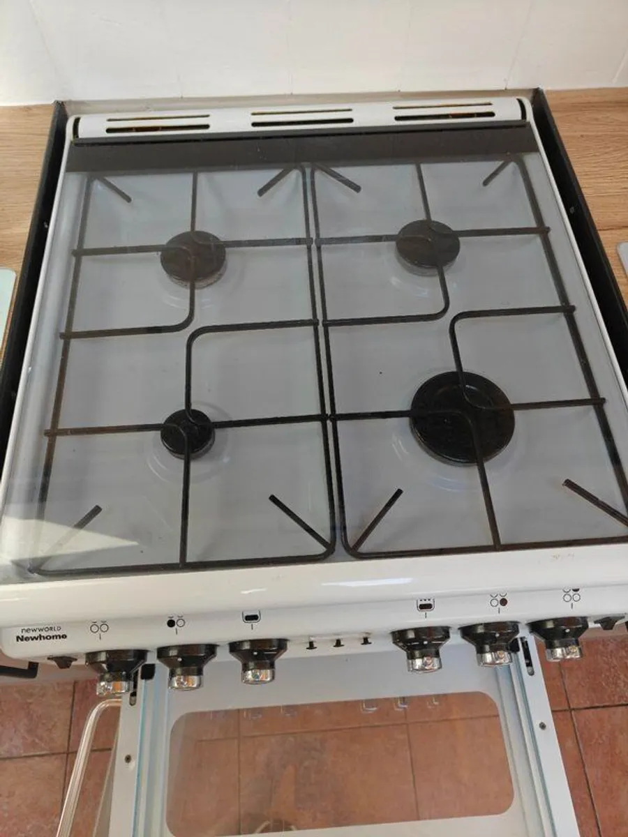 Gas Cooker with Electric Grill - Image 1
