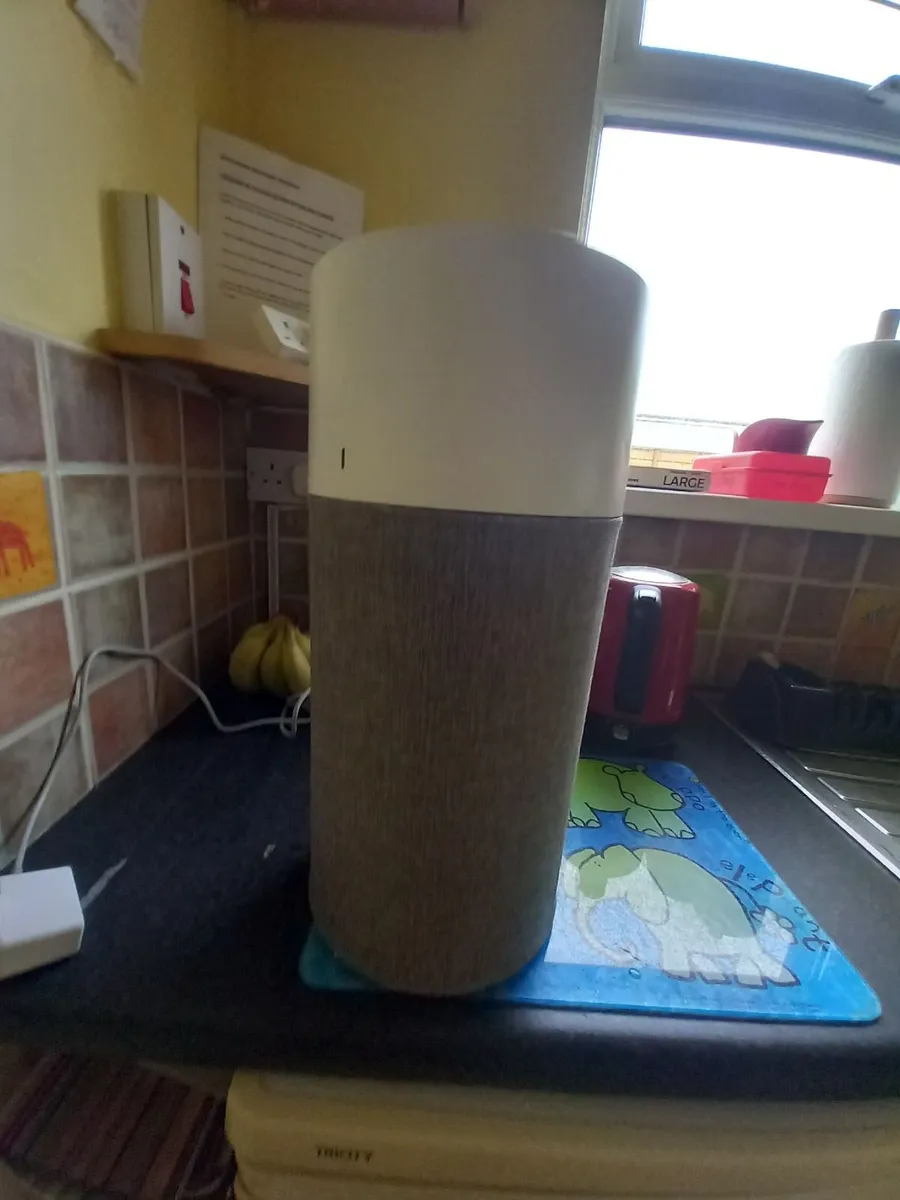 Hepa Air Filters x 2 - Image 1