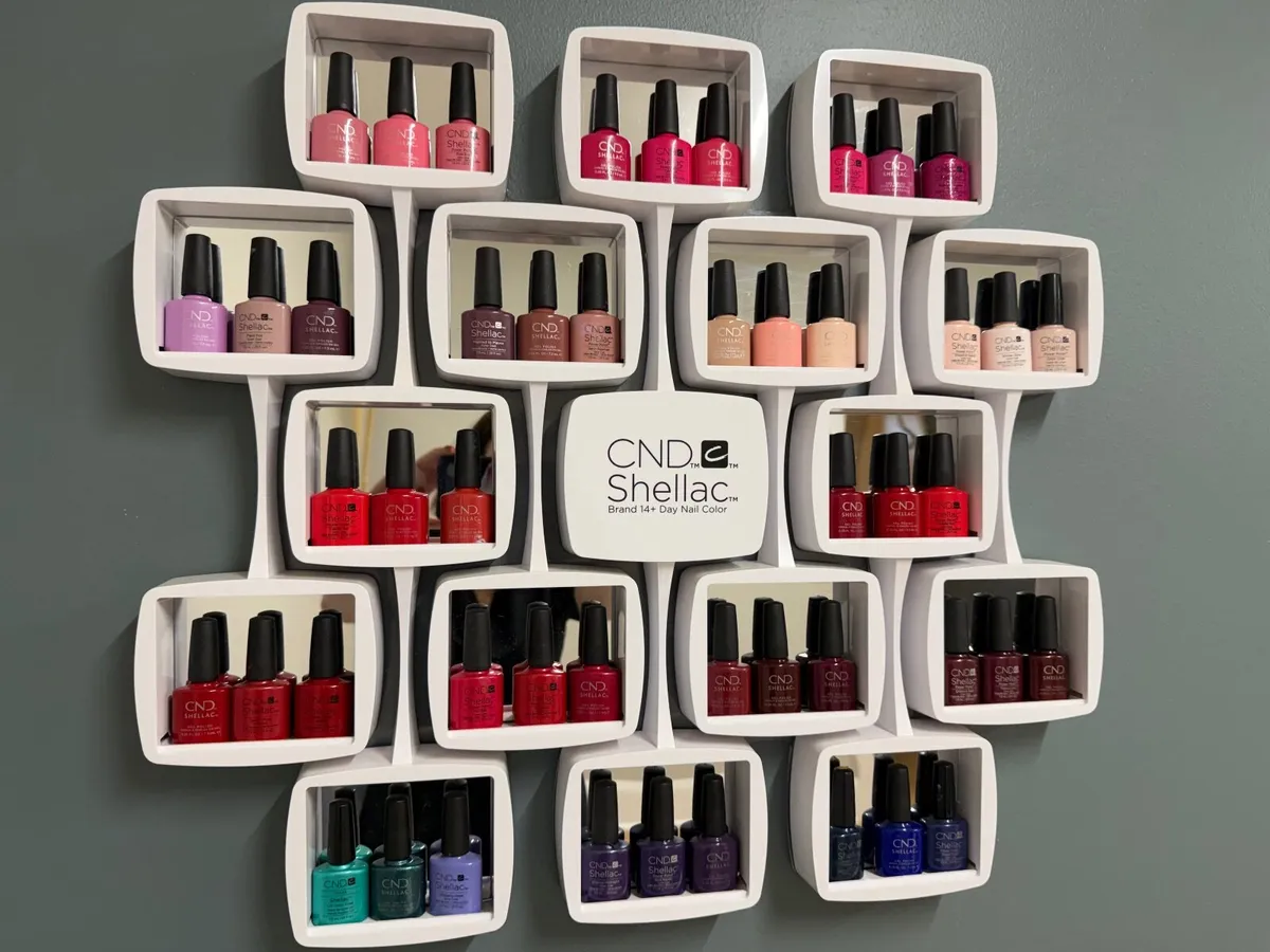 Nail salon station - Image 2