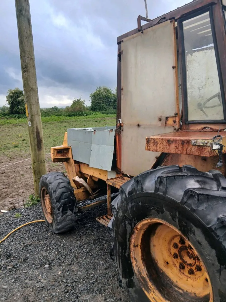 Jcb 926 forklift 4wd loader - Image 3