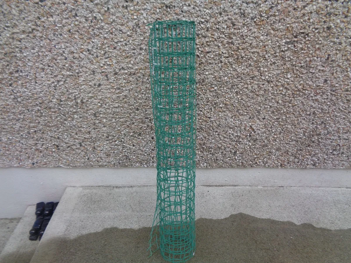 Green Garden Mesh x 2 for Sale - Image 4