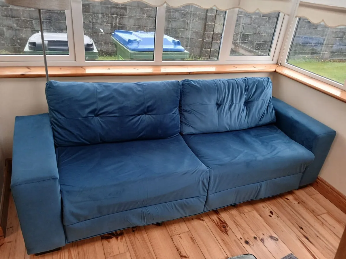 Couch _ new - Image 2