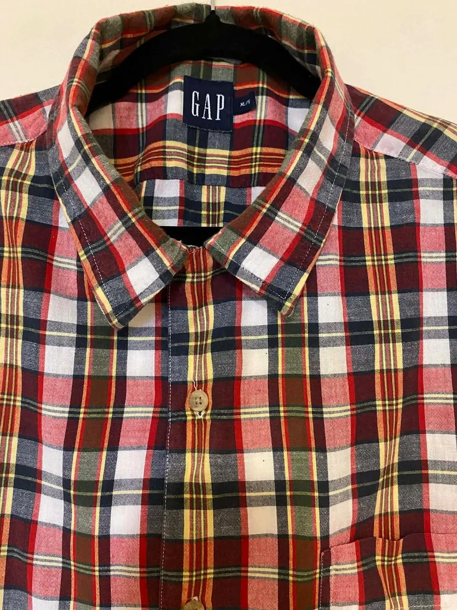 Gap mens short sleeve casual shirt - size XL - Image 3
