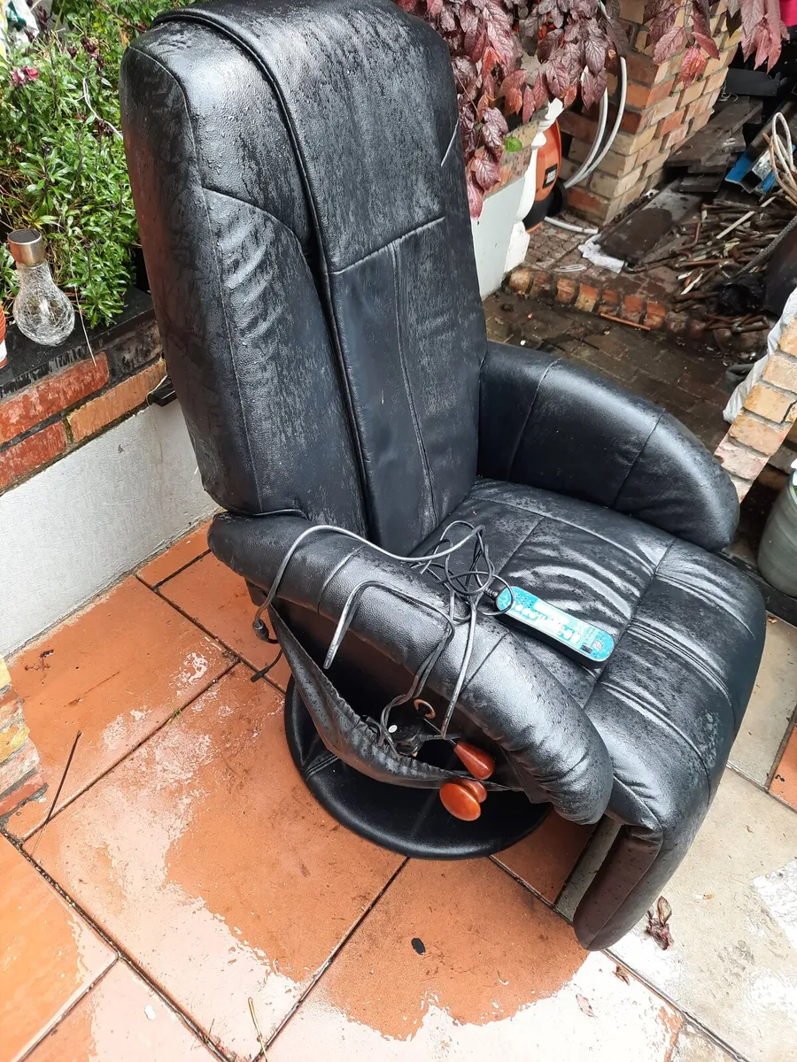 Massage Reclining chair - Image 2