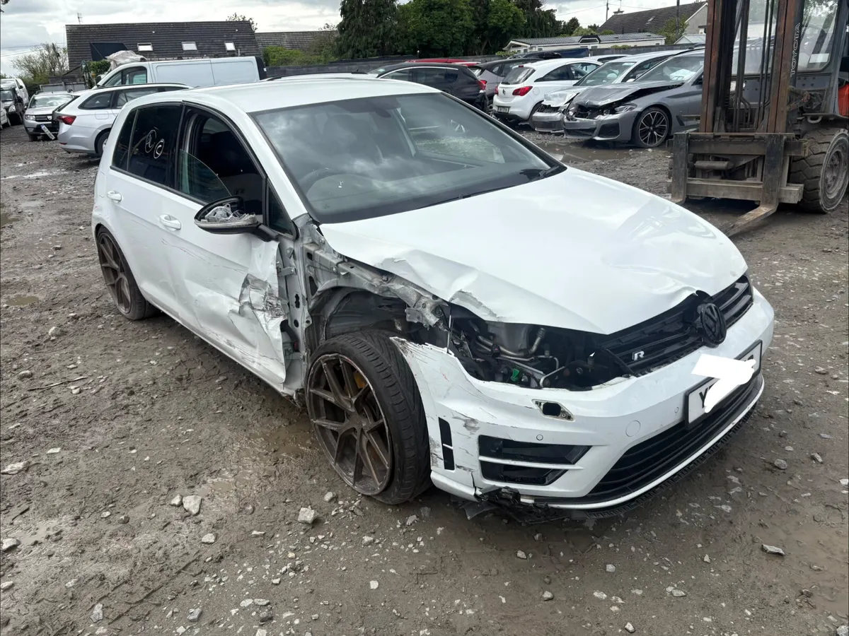 2016 Vw Golf R 2.0 Tsi Dsg Automatic - Image 4