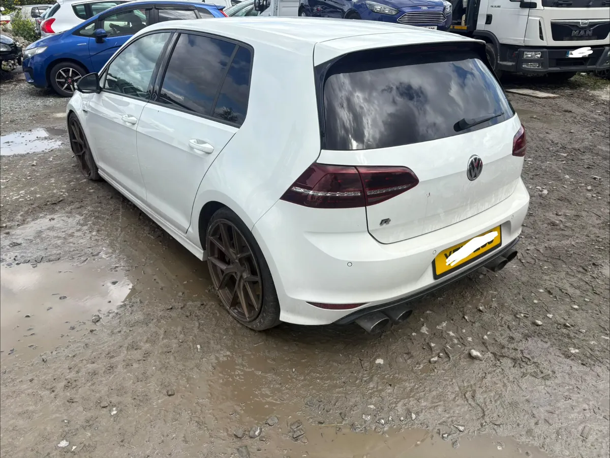 2016 Vw Golf R 2.0 Tsi Dsg Automatic - Image 1