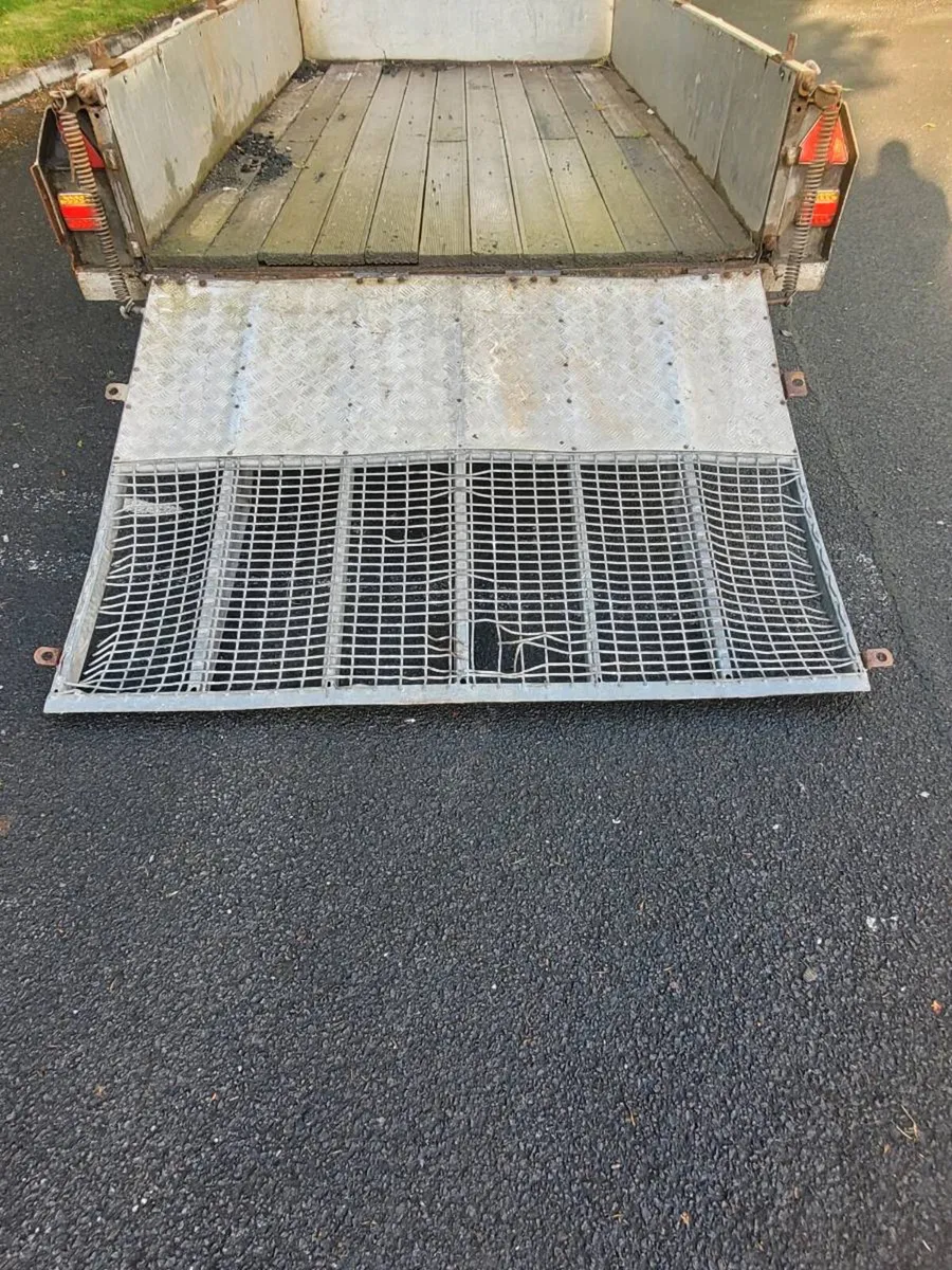 10x5'6 ifor Williams plant trailer - Image 4