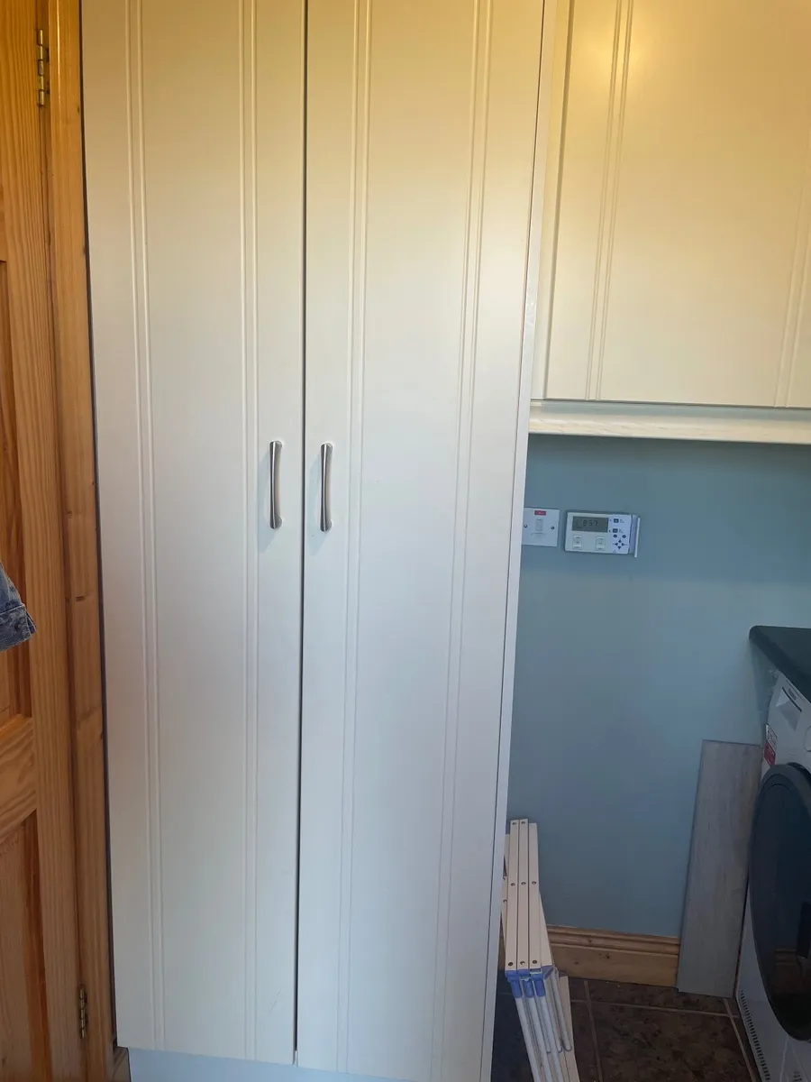 Kitchen Units - Image 2