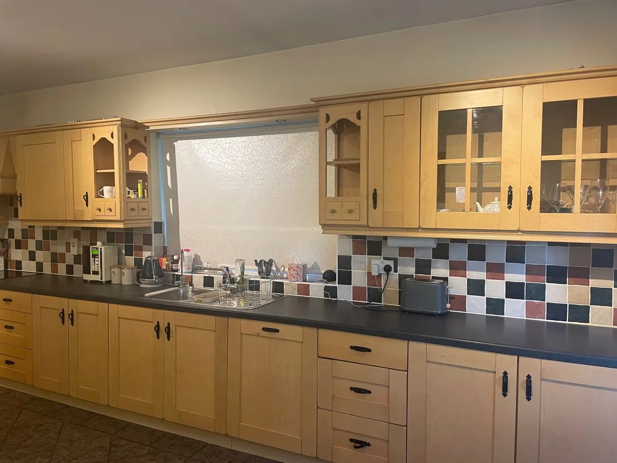 Kitchen Units - Image 4