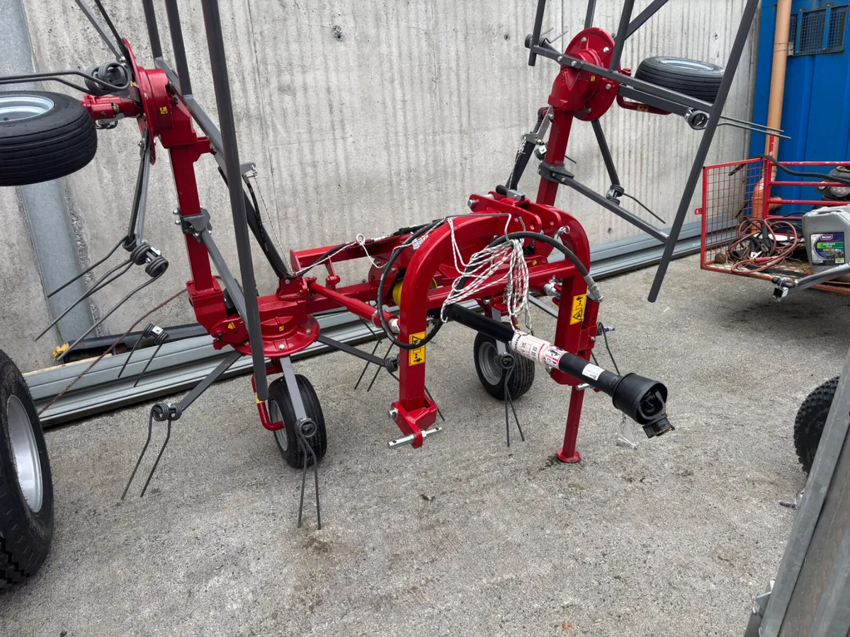New Stirex 4 Rotor Tedder - Image 4