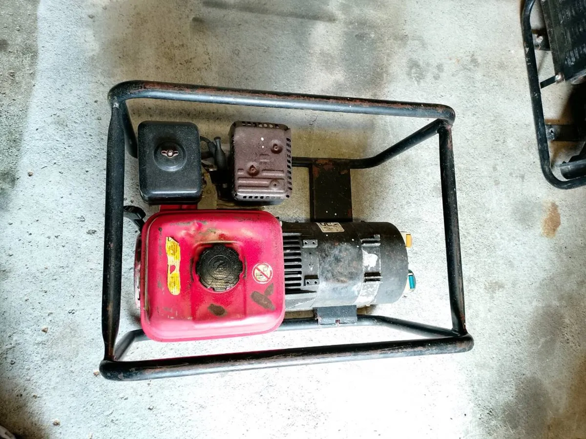 Honda generator - Image 4