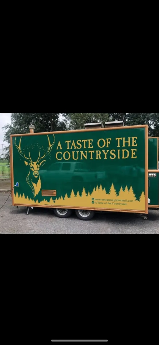 Catering trailer - Image 1