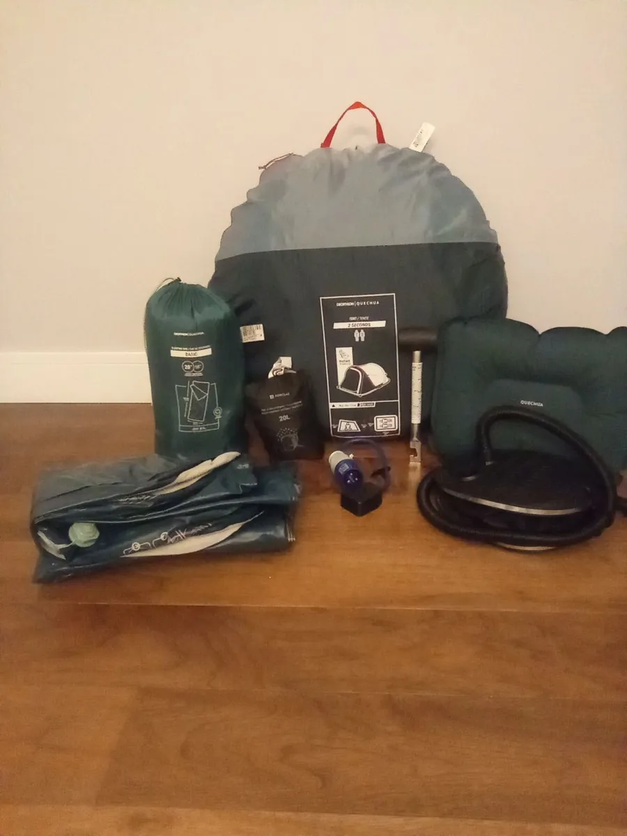 Quechua camping bundle incl 2-person pop-up tent - Image 1