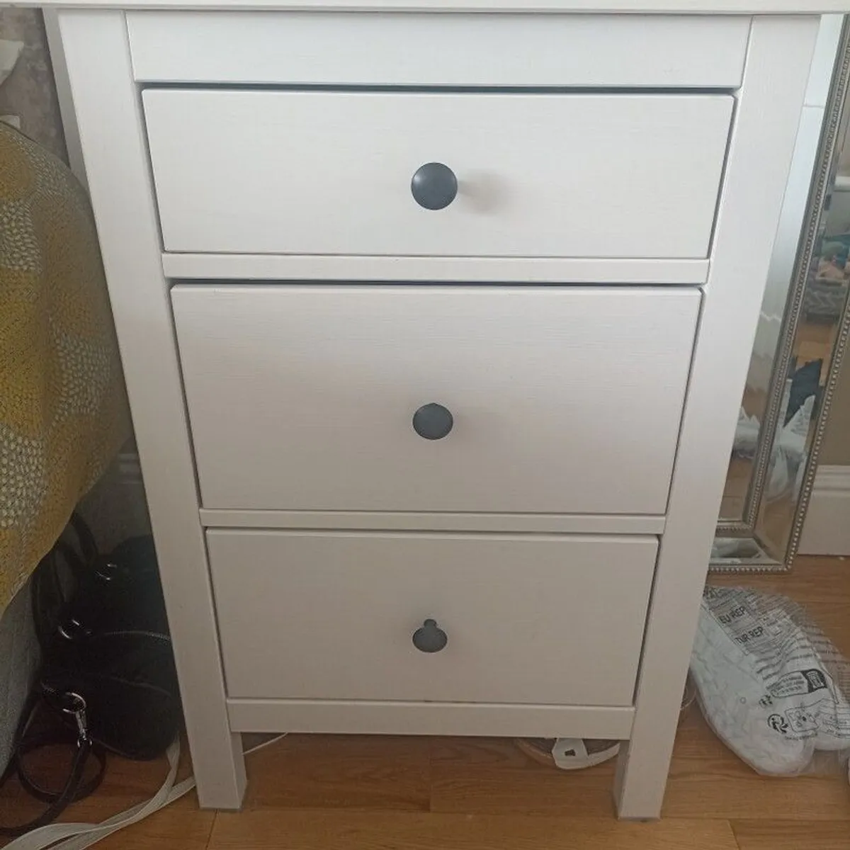 IKEA bedroom furniture - Image 4