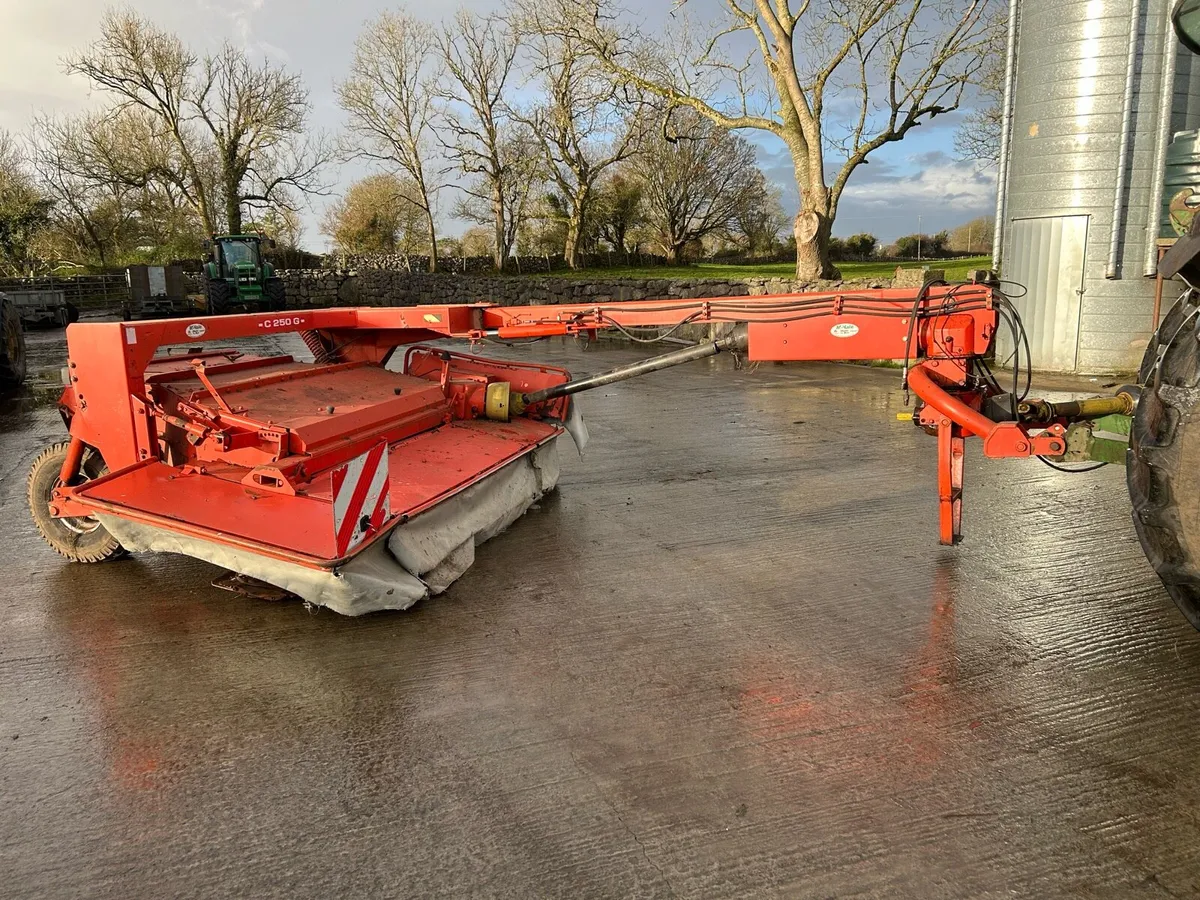 Kuhn mower - Image 4