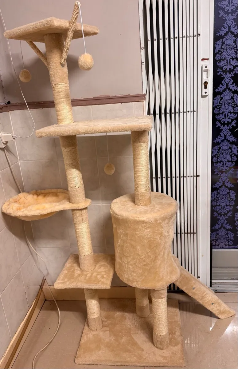 Cat Tree - Image 1
