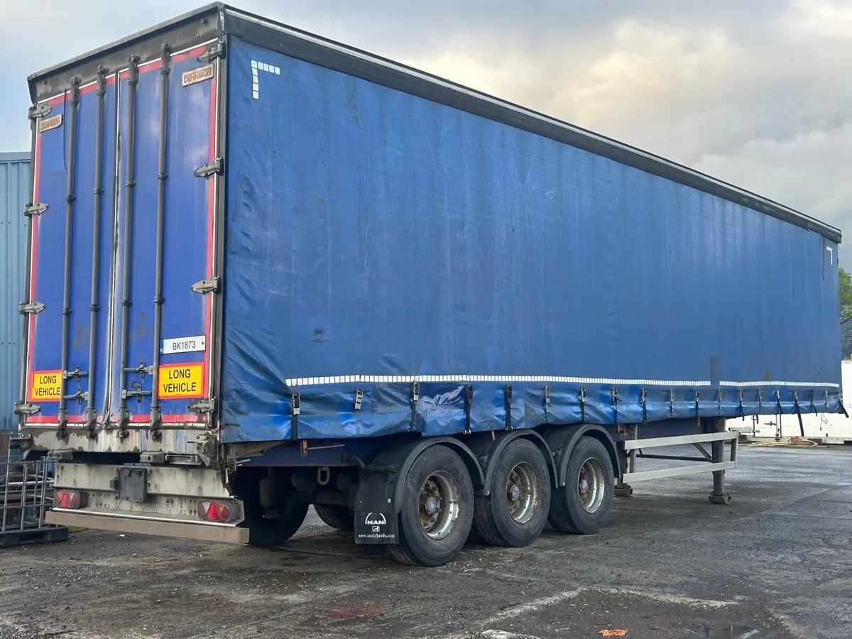 4.4m Pillarless - Image 4