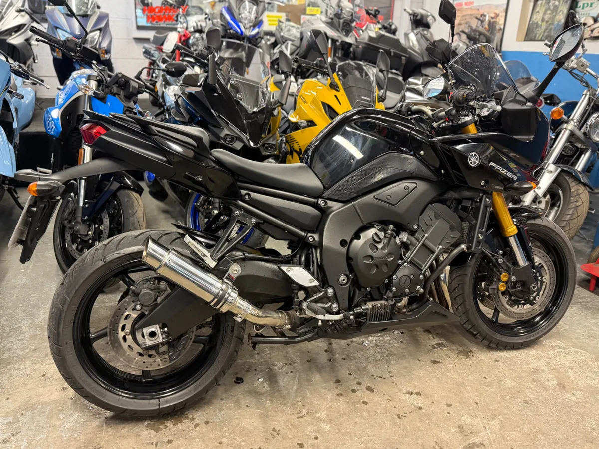 2012 YAMAHA FAZER 800 - Image 3