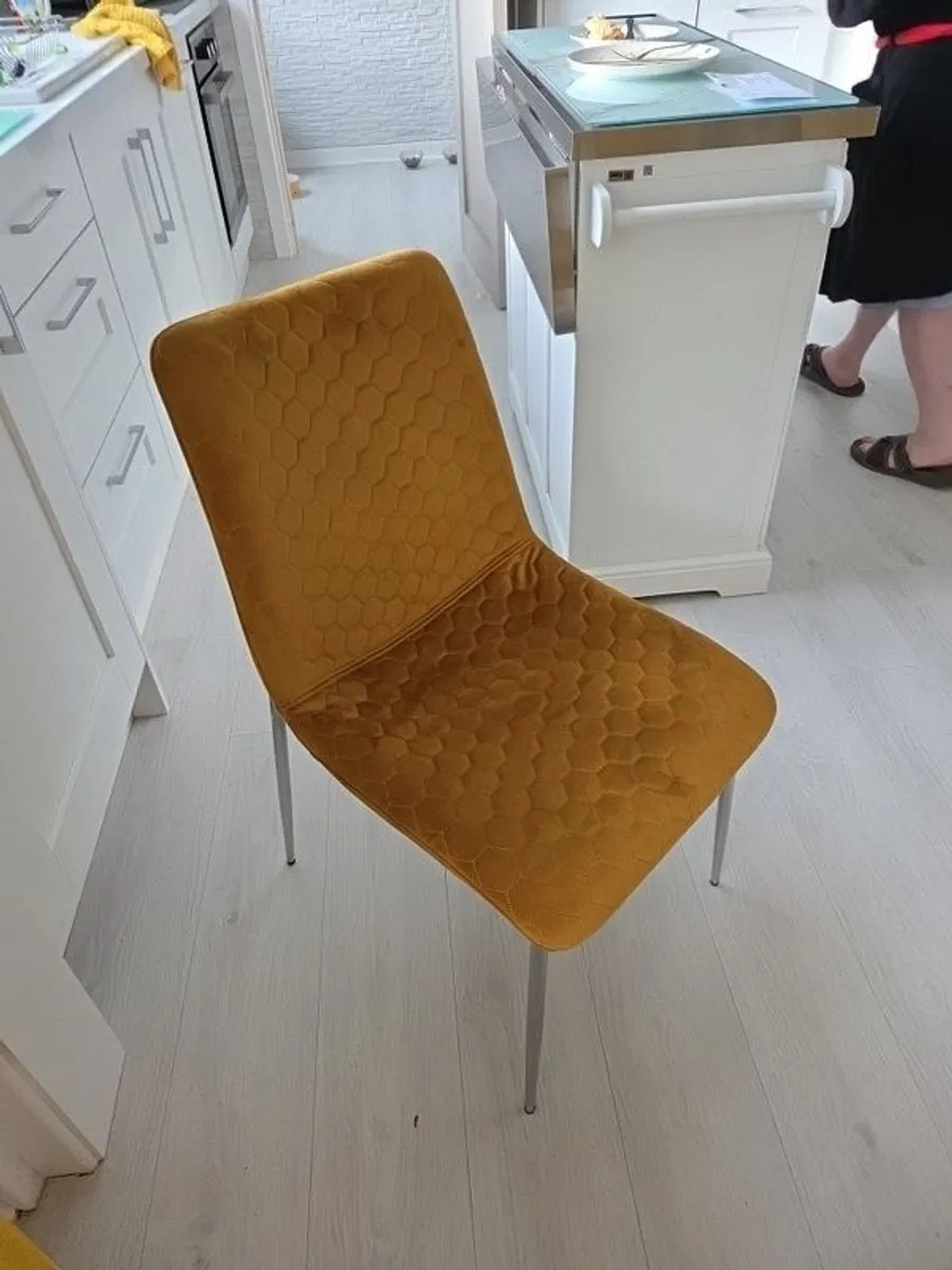 Set of 4 dining chairs - Image 4