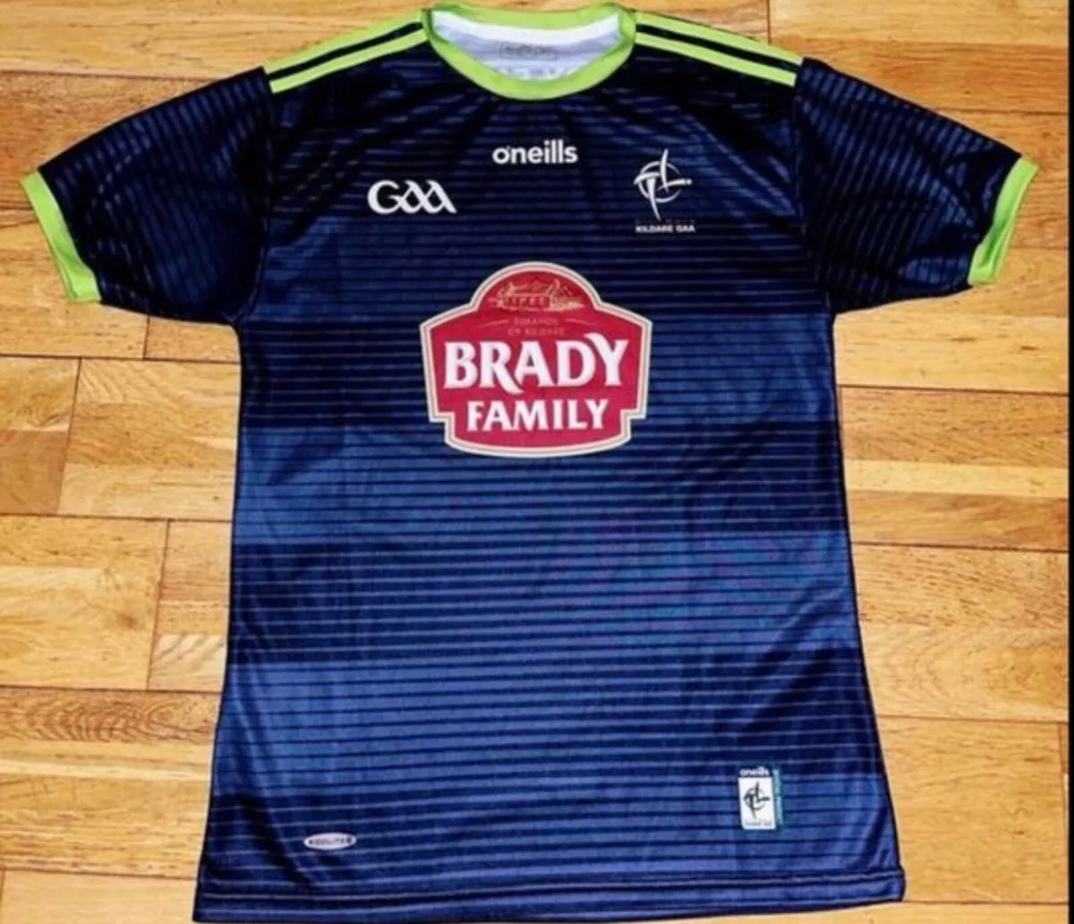 Kildare away Jersey - Image 1