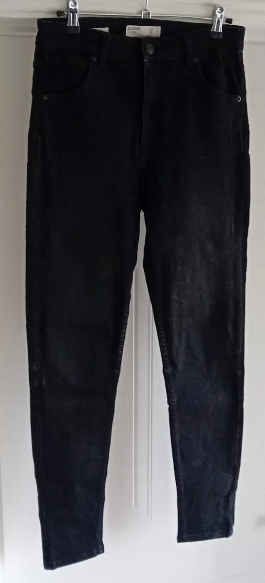 Ladies Jeans - Image 1