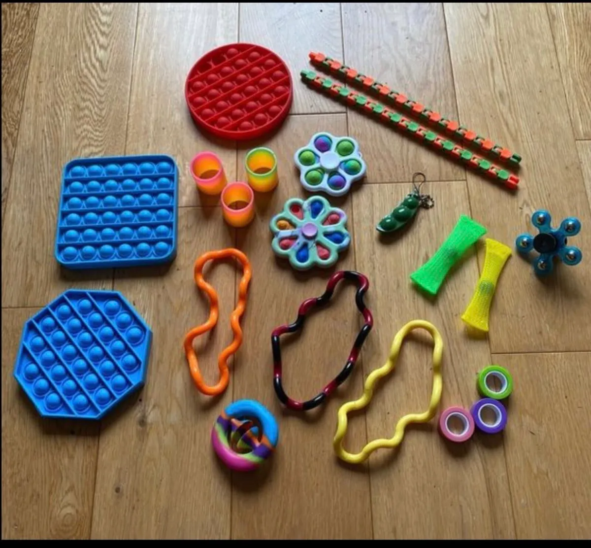 Selection on Poppets, fidget spinners etc - Image 1