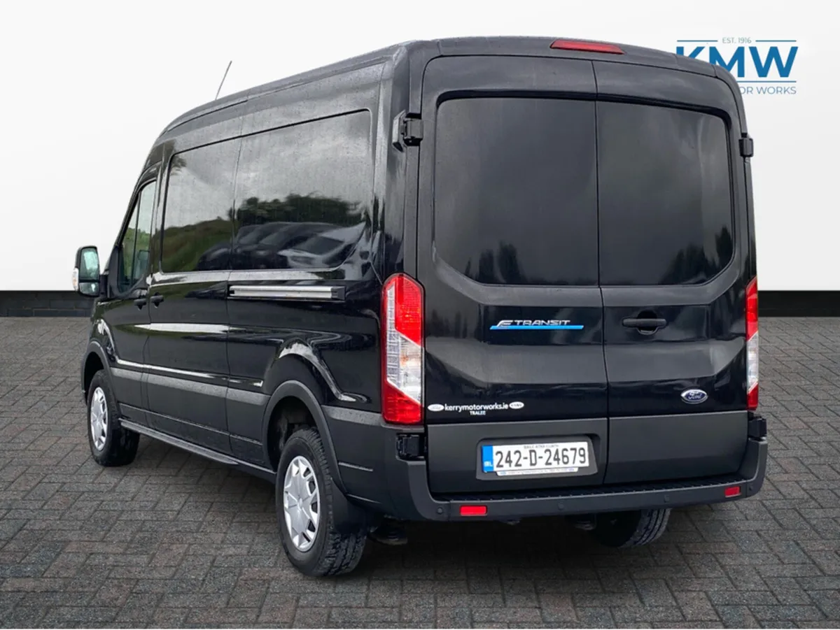 Ford Transit 350LTREND67KWH 135ZE C - Image 3