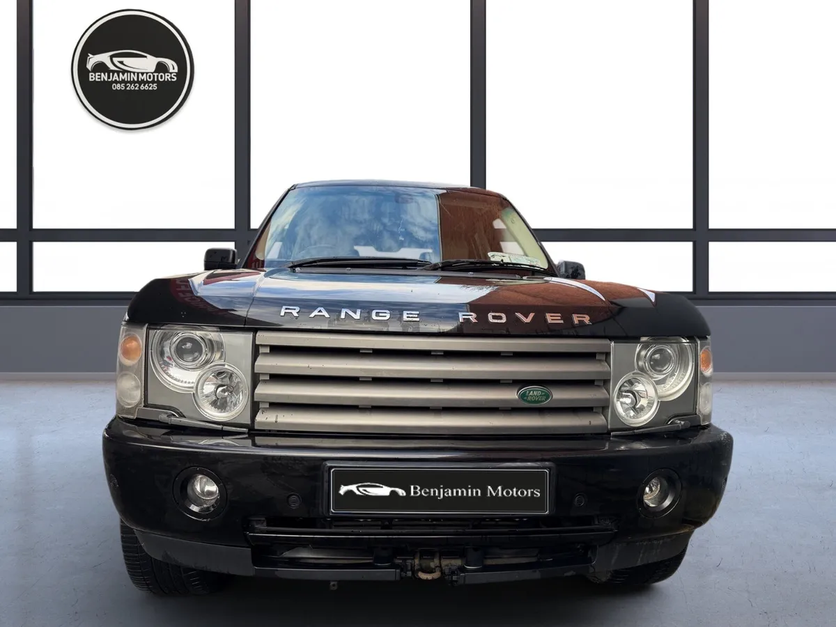 Range Rover Vogue 3.0 d Crew Cab N1 €333 Tax - Image 2