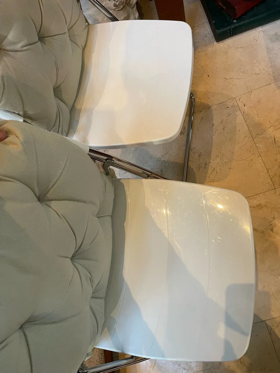 As New - 2 x White Foldable Chairs & Cushions - Image 2