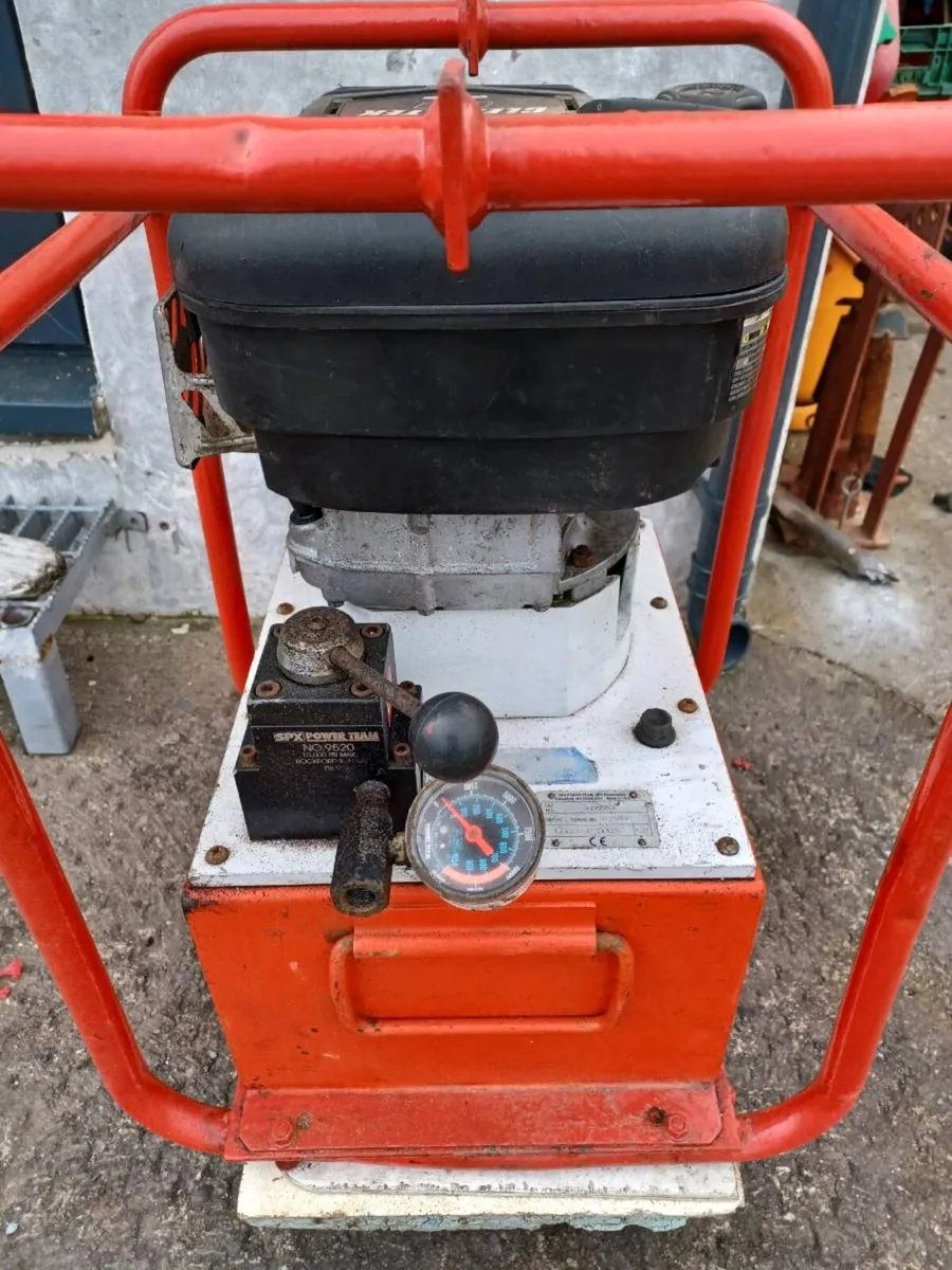 Petrol hydraulic power pack - Image 3