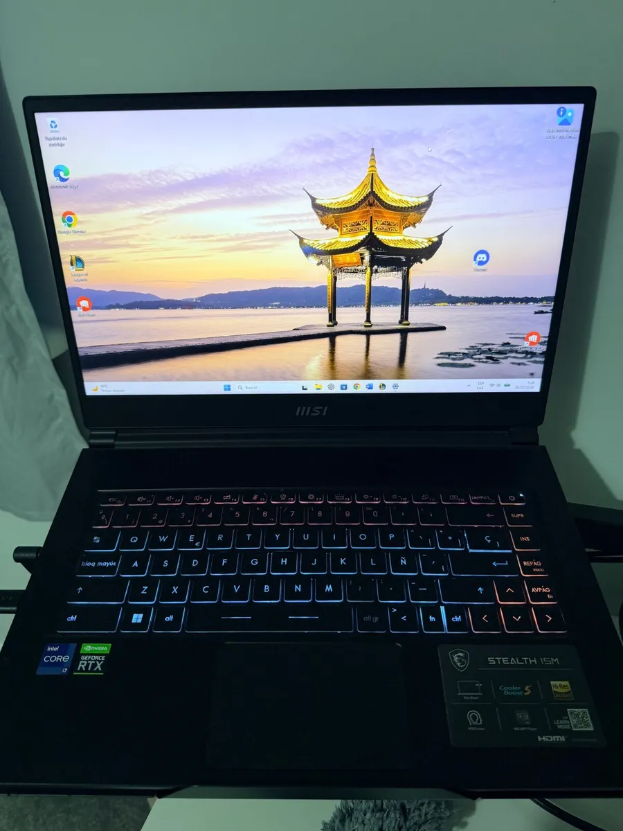 MSI Stealth 15M Gaming Laptop – RTX 3060 / i7 / 32 - Image 1