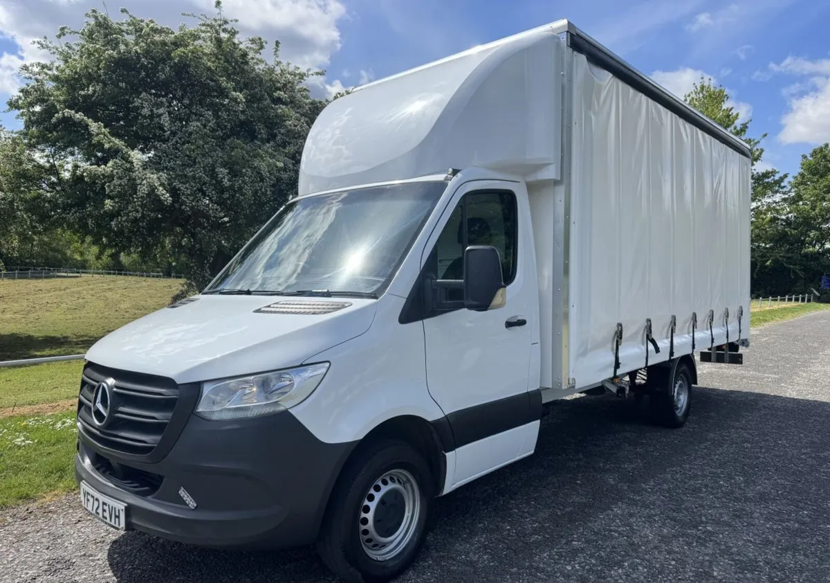 2022 Mercedes-Benz Sprinter Curtain Sider Van - Image 4