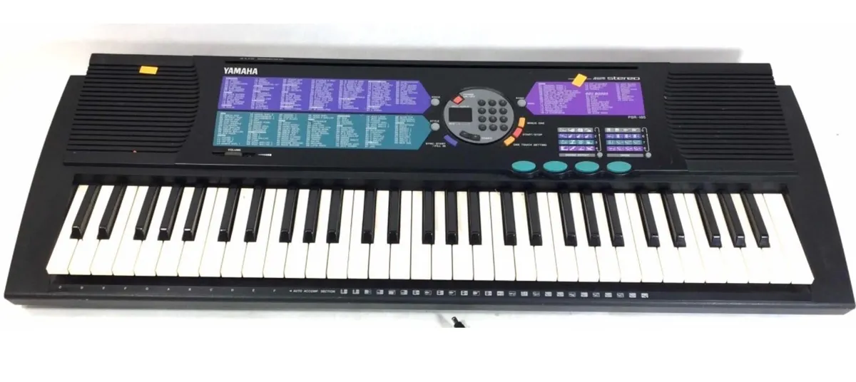 Yamaha PSR-185 61-key portable keyboard  and stand