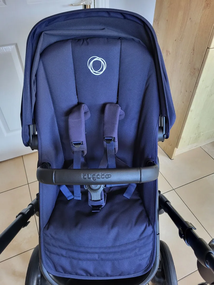 Bugaboo Fox 5 renew bundle. Pram and stroller - Image 2