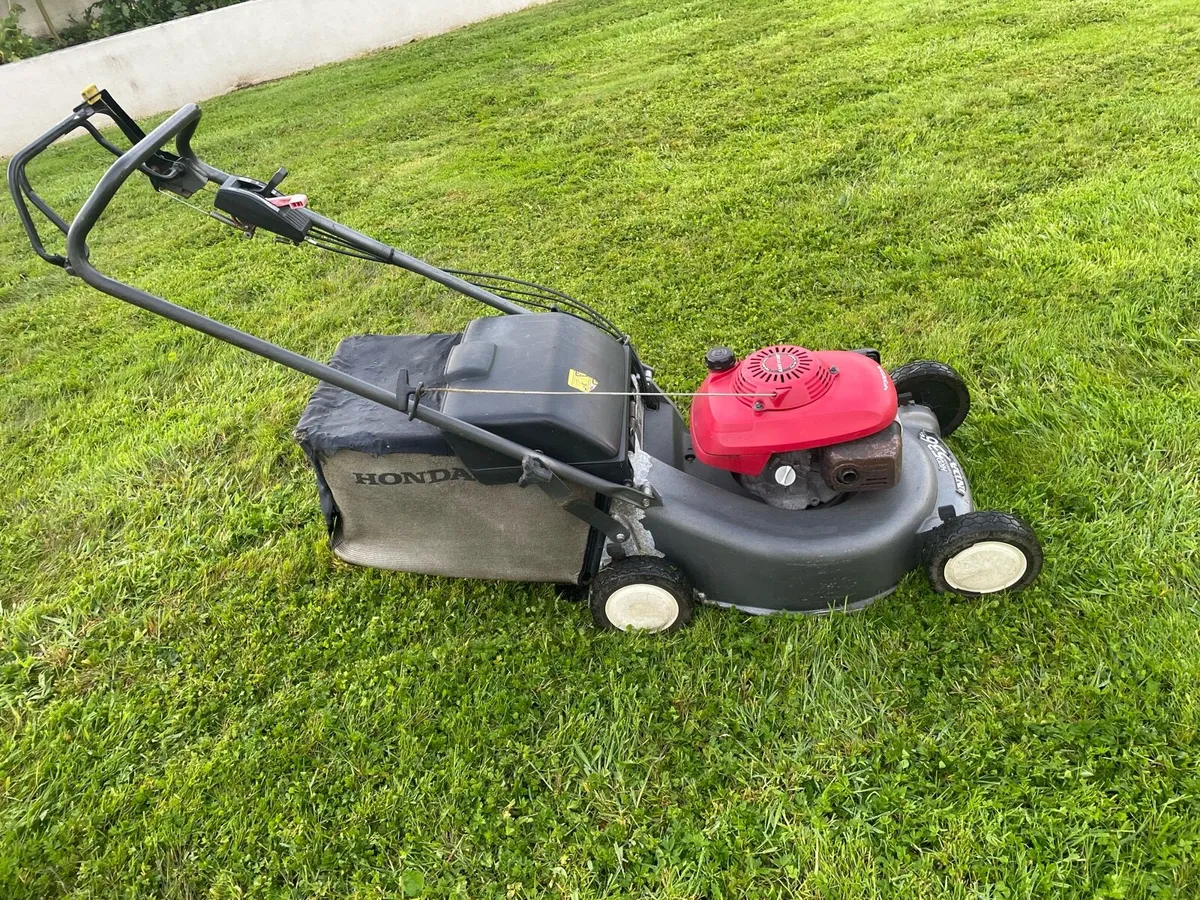 Honda HRD 536 Lawn mower - Image 2