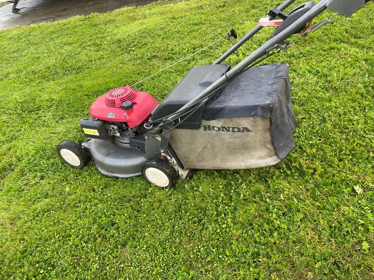 Honda HRD 536 Lawn mower - Image 4